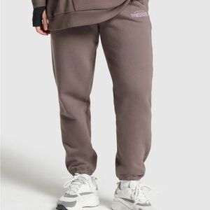 Gymshark X Leana Deeb OversizedJoggers in Dusty Brown - size M